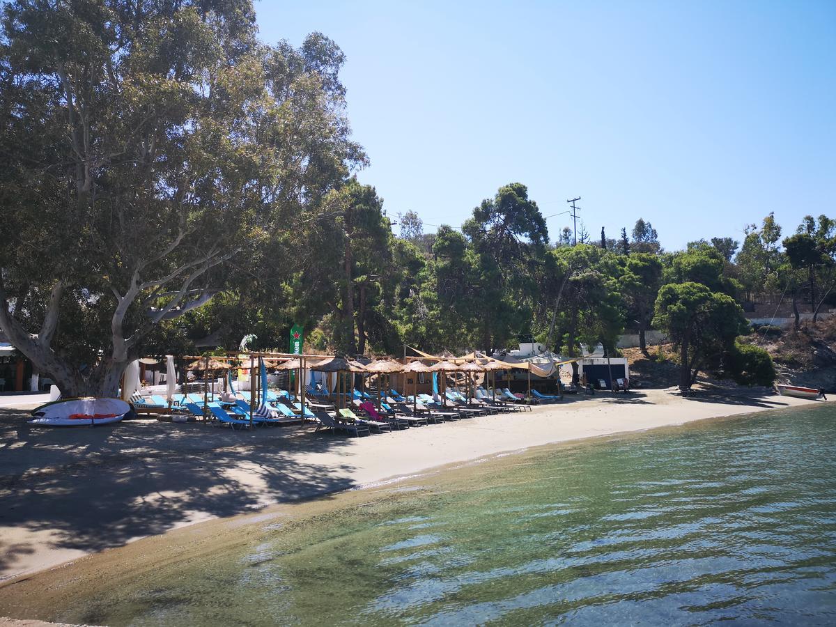 Valente Perlia Rooms Poros Town ภายนอก รูปภาพ